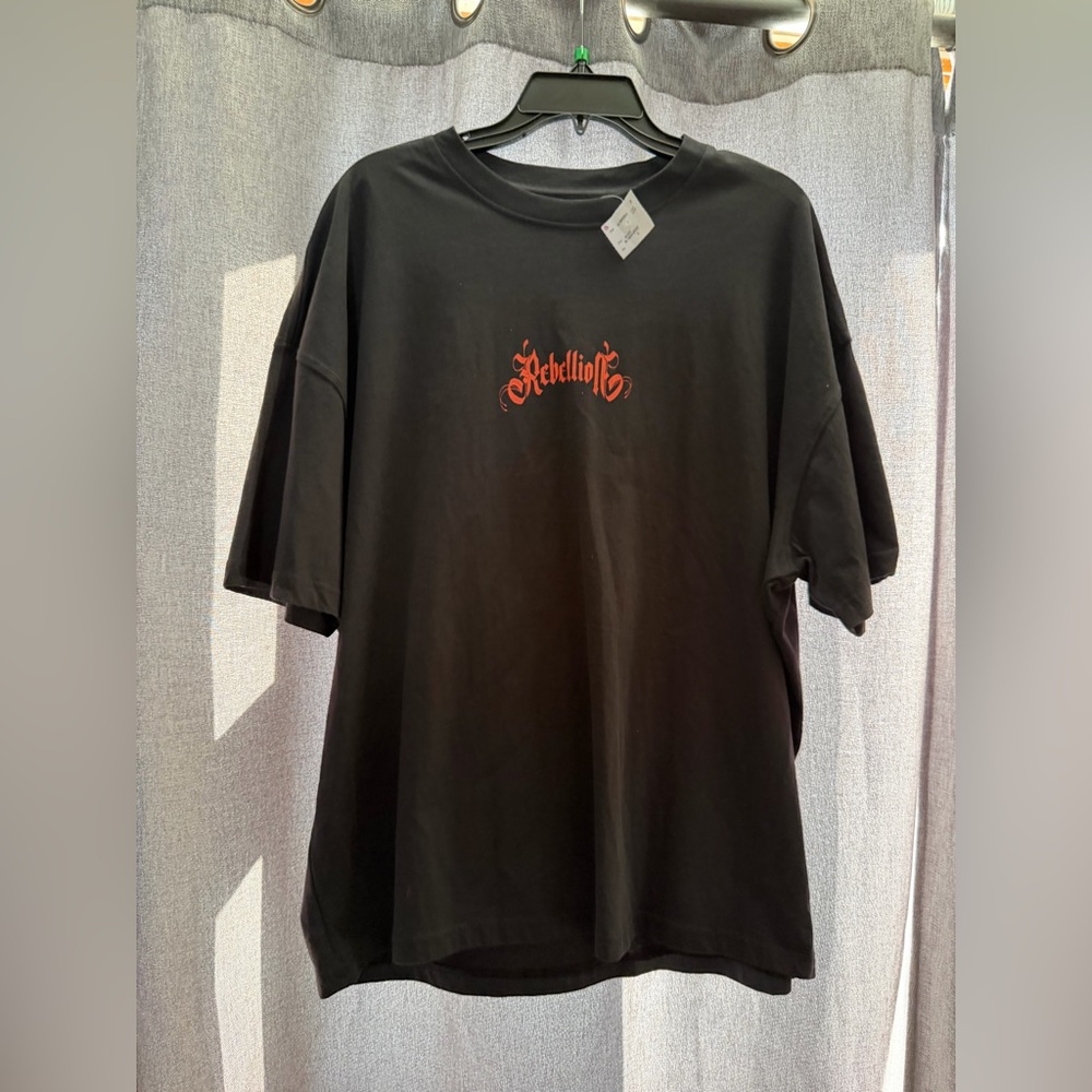 Urban Nation Black Graphic T-Shirt